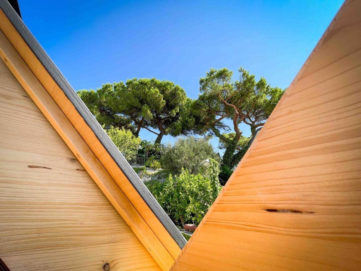 Hotel Starsbox Jacuzzi Privata E Piscina Vista Mare Celle Ligure Exteriér fotografie