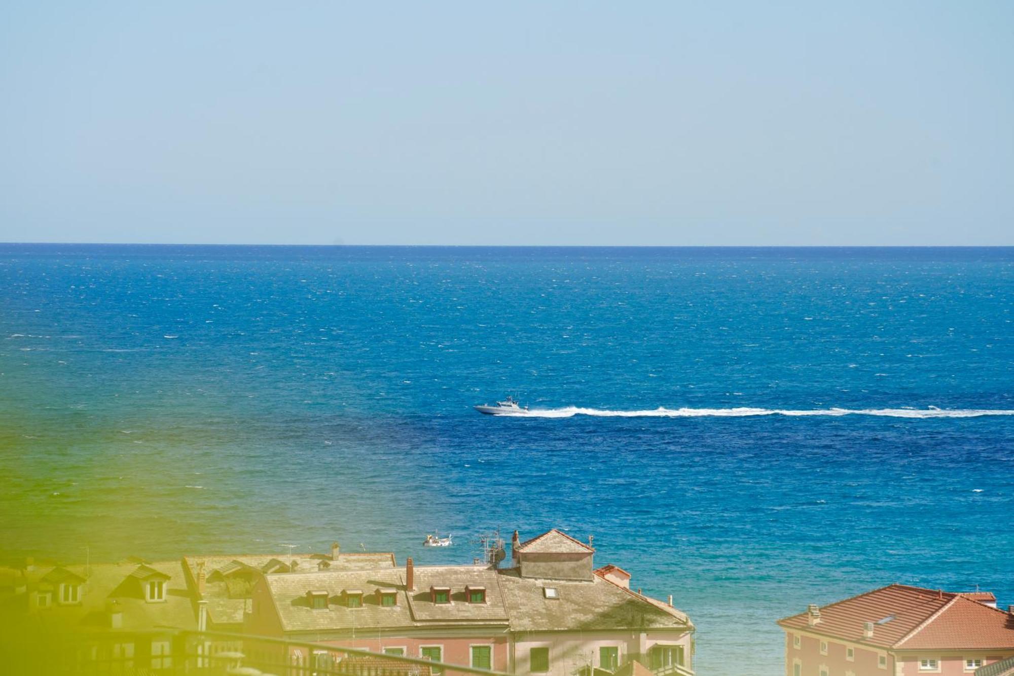 Hotel Starsbox Jacuzzi Privata E Piscina Vista Mare Celle Ligure Exteriér fotografie